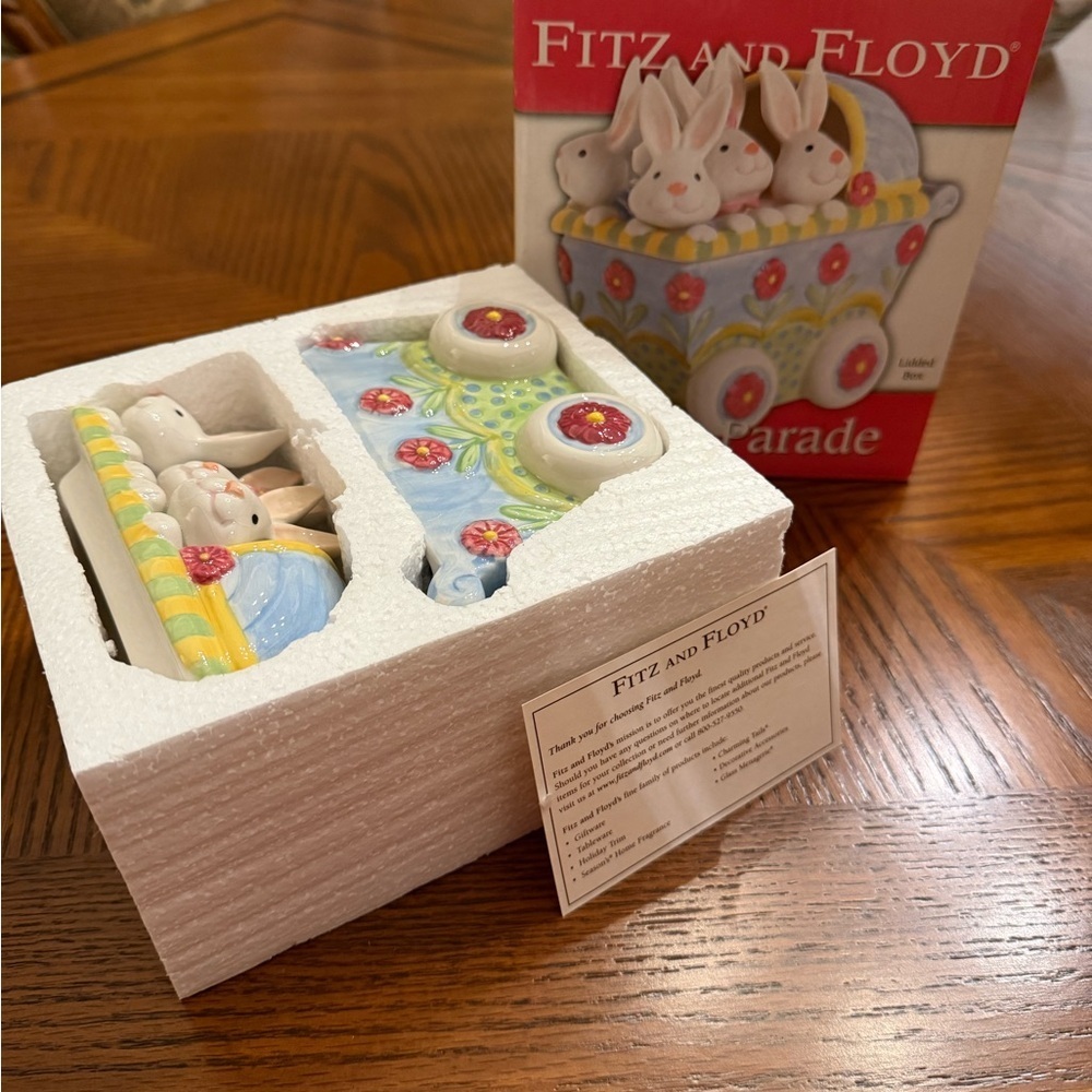 Vintage Easter Fitz & Floyd "Easter Parade" Lidded Box New In Box 5" x6" - Picture 5 of 9